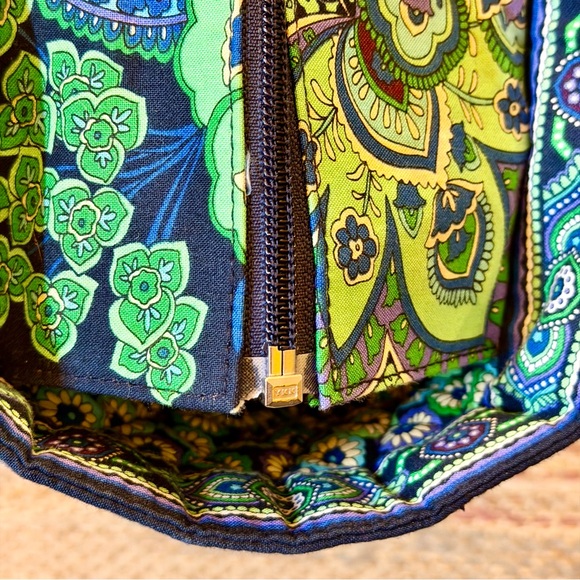Vera Bradley Blue Rhapsody Get Carried Away Zip Tote Large Retired Print - Picture 4 of 8